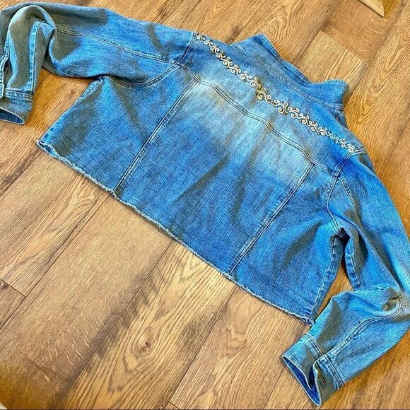 VANILLA STAR CROPPED RAW HEM DENIM JACKET 20 NWT - Picture 7 of 16